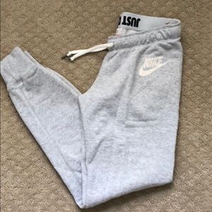 Nike Joggers